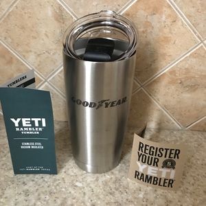 Yeti 20oz Rambler with Slid Mag Lid
